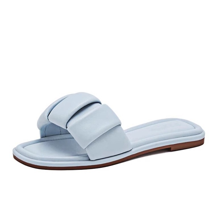 Cheese-Colored Flat Slippers for Women, Outdoor Wear, 2026 Summer New Fashion Square Marshmallow Soft Sole Slide Sandals