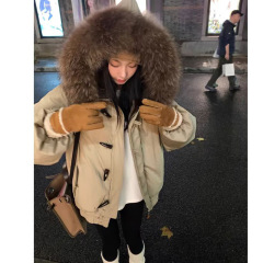 短款大毛领羽绒棉服女2025冬季新款加厚保暖牛角扣连帽棉衣外套