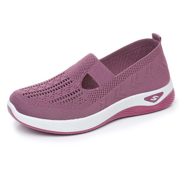 fashionable casual footwear for leisure