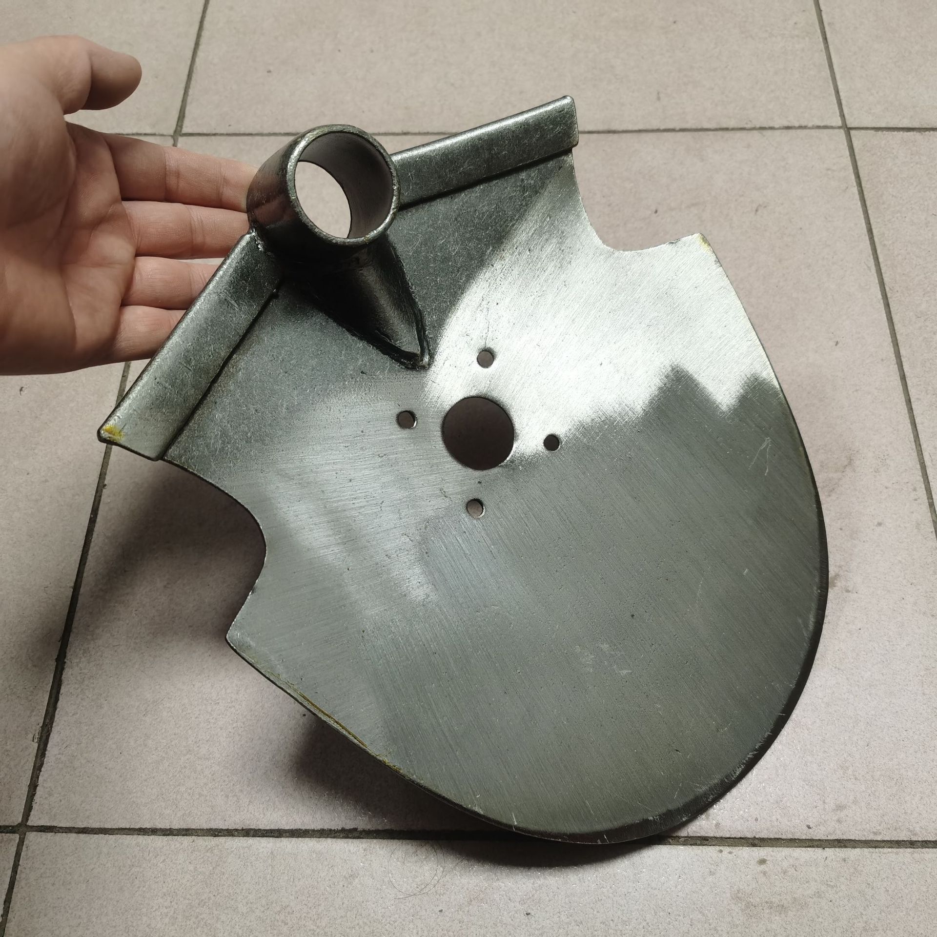 H305 锄头  坎土曼