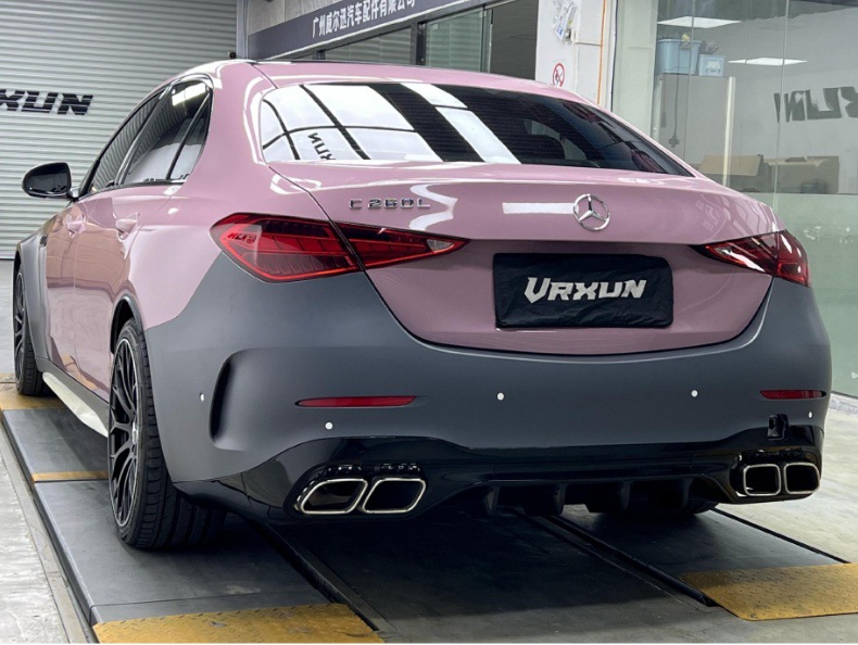 Applicable to 22-25 new Mercedes-Benz C W206 modification and upgrade C63AMG1:1 wide body surrounding front bumper wing fender