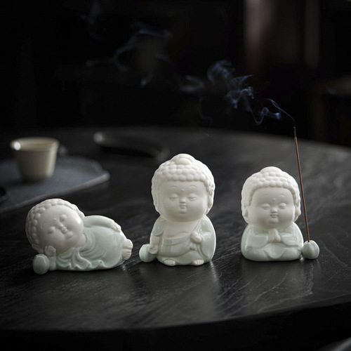 Creative Zen Chinese-style ceramic ornaments, incense inserts, sandalwood holders, home incense, aromatherapy furnace, Tathagata incense insert tray