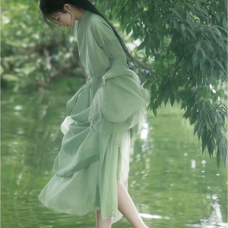 Зеленый элегантный женский полный комплект древних костюмов династии Хань с перекрестным воротником Вэй и Цзинь, супер фея, свежий и элегантный элегантный костюм в древнем стиле