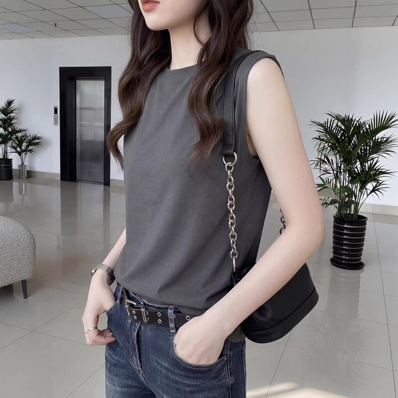 Gray Sleeveless Vest for Women, Summer 2026 New Style, Super Popular Racerback Tank Top, Stylish Base Layer Camisole Gray Sleeveless Vest for Women, Summer 2026 New Style, Super Popular Racerback Tank Top, Stylish Base Layer Camisole