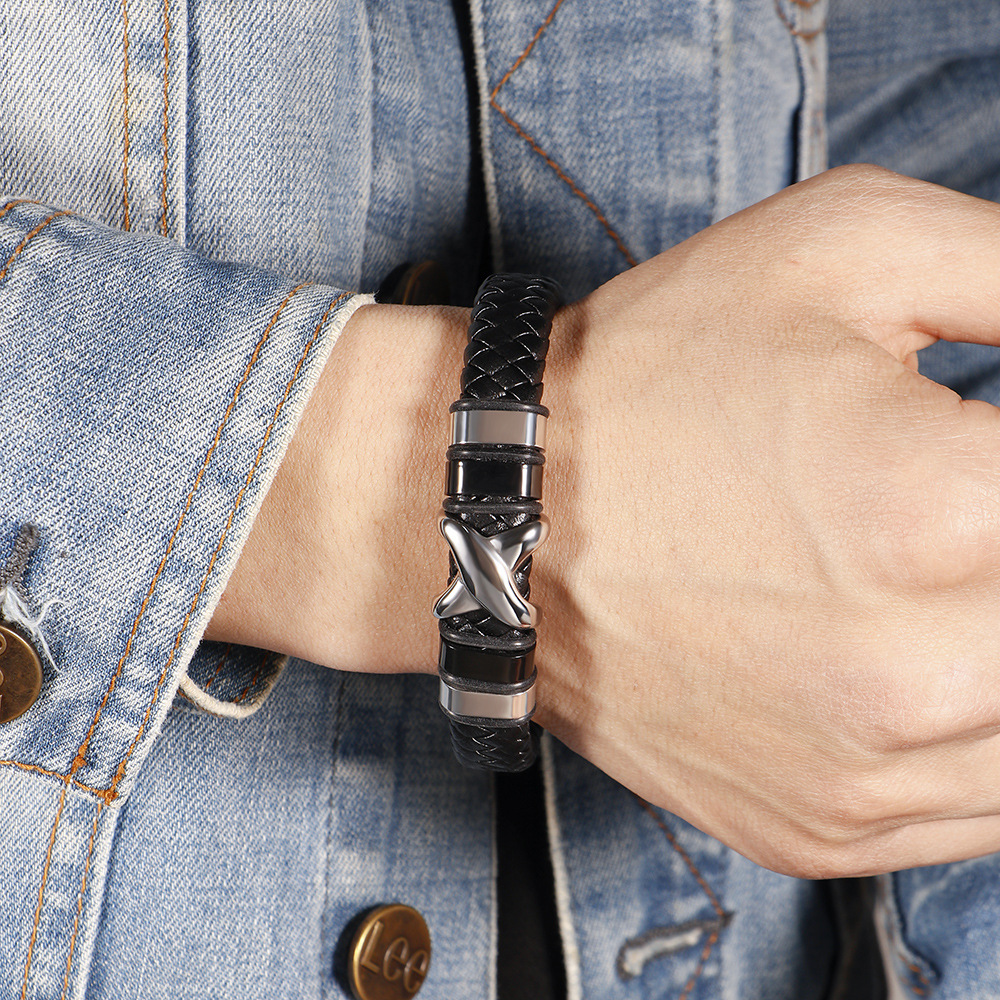 35g Weight Casual Solid Color Stainless Steel Plating Men's Bangle Men Cord & Leather Bracelets