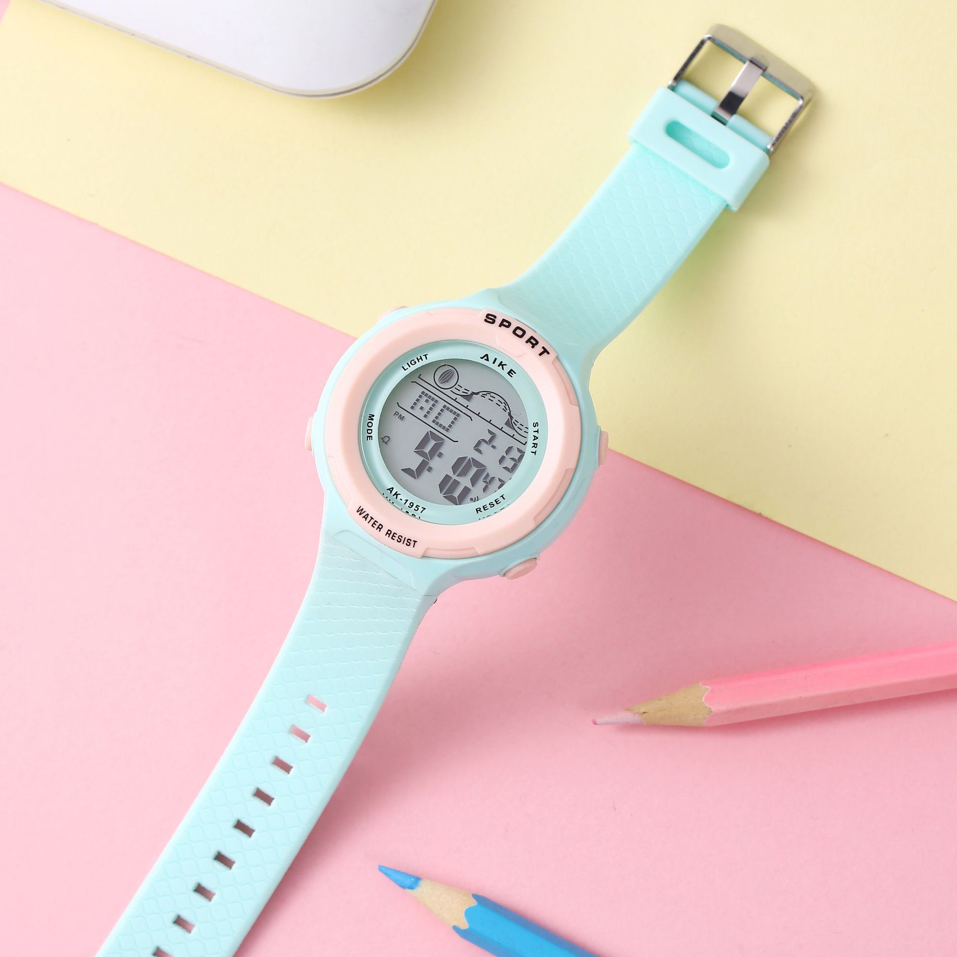 AIKE1979 color caramelo simple estudiante reloj deportivo impermeable jalea reloj electrónico cultural y creativo reloj de embalaje independiente