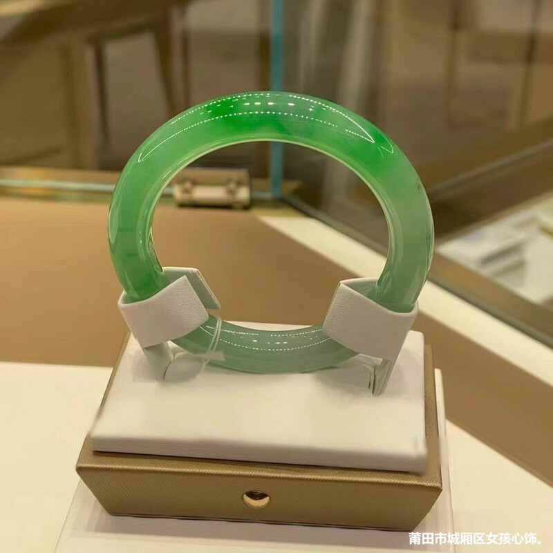 Ice Glutinous Yang Green Jade Bracelet Burmese Old Pit Full of Green Floating Flowers Round Strip Jade Bracelet Ziqingshui Gifts for Men and Women