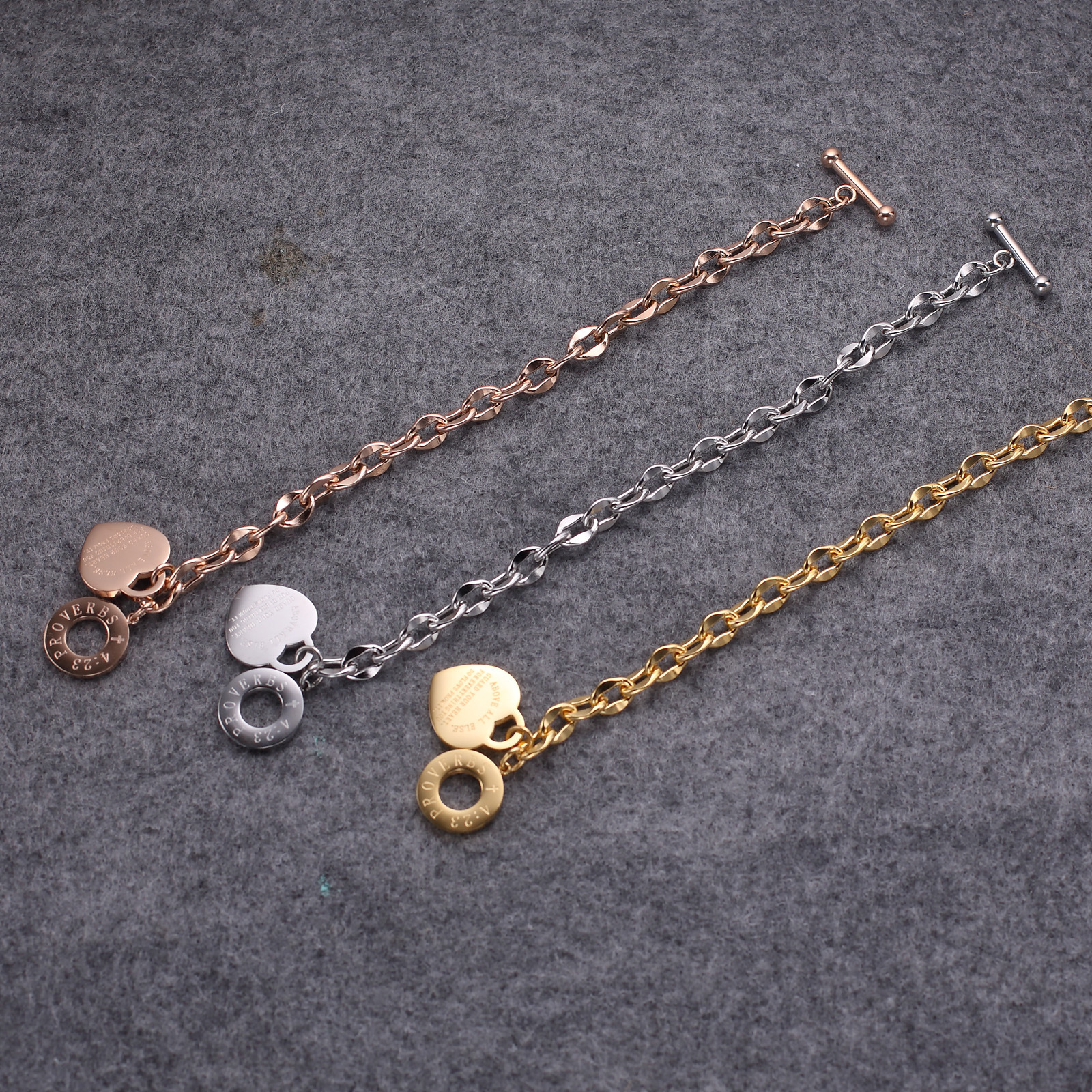 1 Piece Quantity Hot Fashion  Stainless Steel Peach Heart Tag Titanium Steel Bracelet Japanese Buckle Bracelet Wholesale