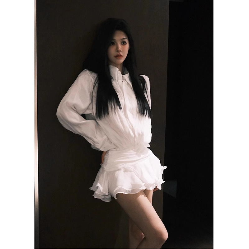 White Shirt Dress for Women, New Autumn and Winter Style, Sexy and Romantic V-Neck, Elegant and Slim-Fitting, with Ruffled Short Skirt