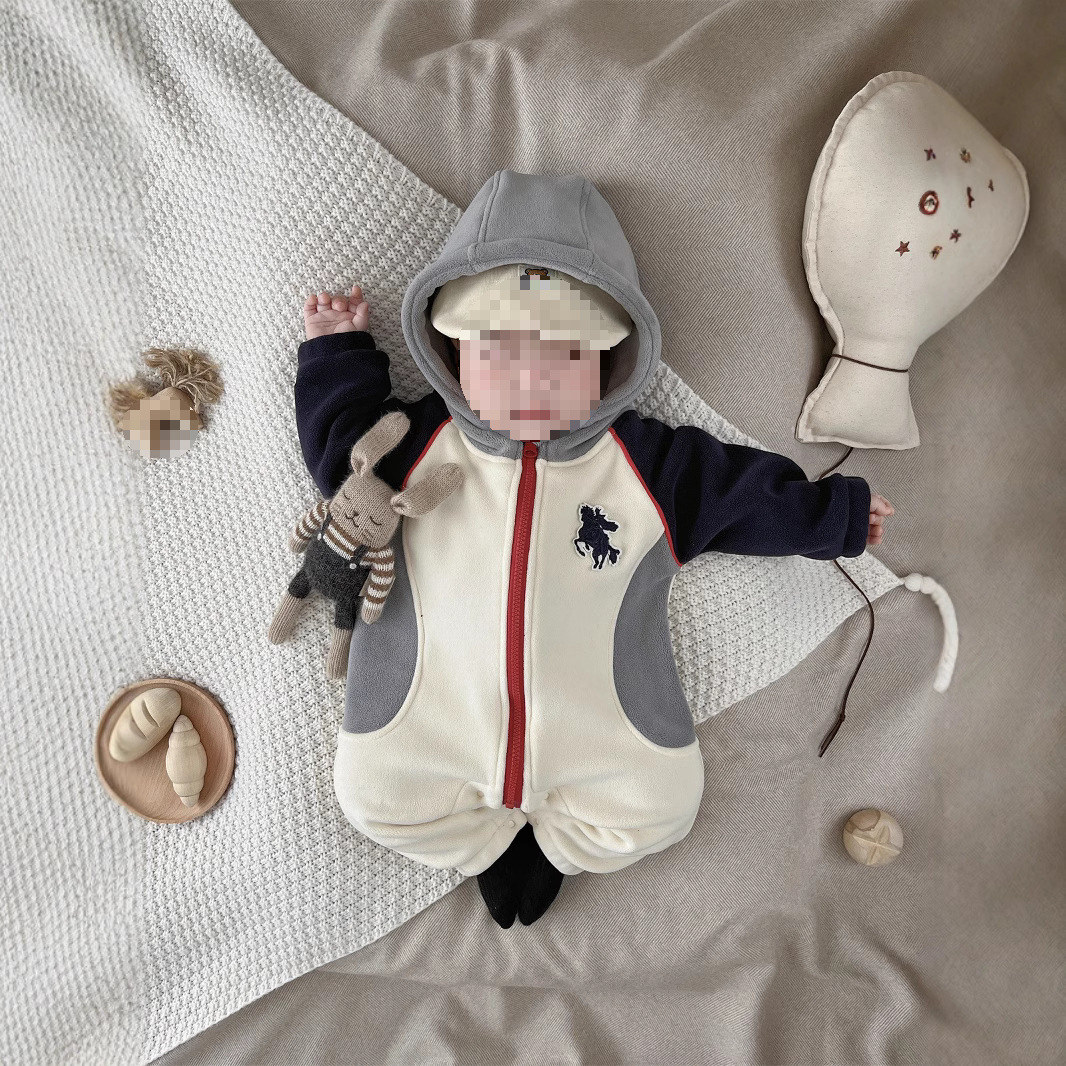 0-2 세 가을과 겨울 패션 후드 남녀 보물 점프 수트 겉옷 영국식 기사 하 옷