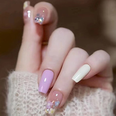 Gentle and sweet style wearable nails, ice-transparent florets, mid-length manicure, removable fake nail pieces, finished products wholesale