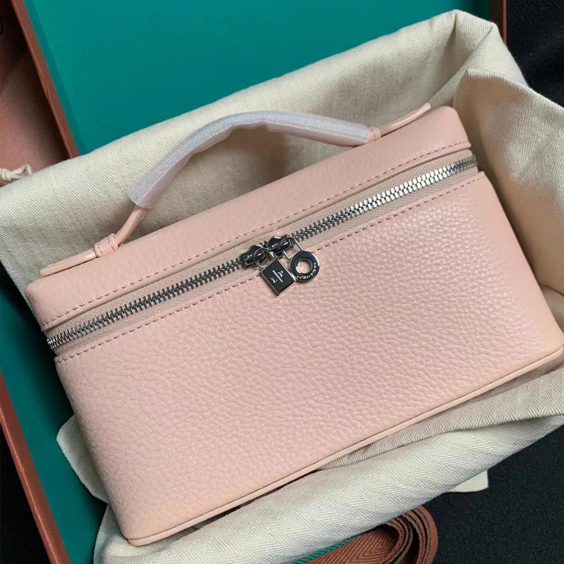 Bare pink L19 [silver buckle]]