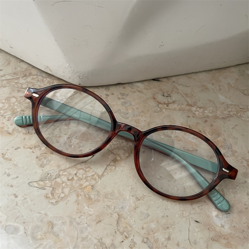 韓国ins博主fever同モデルのべっこう色の中古風な質感の張元英同モデルのオタクメガネの平光