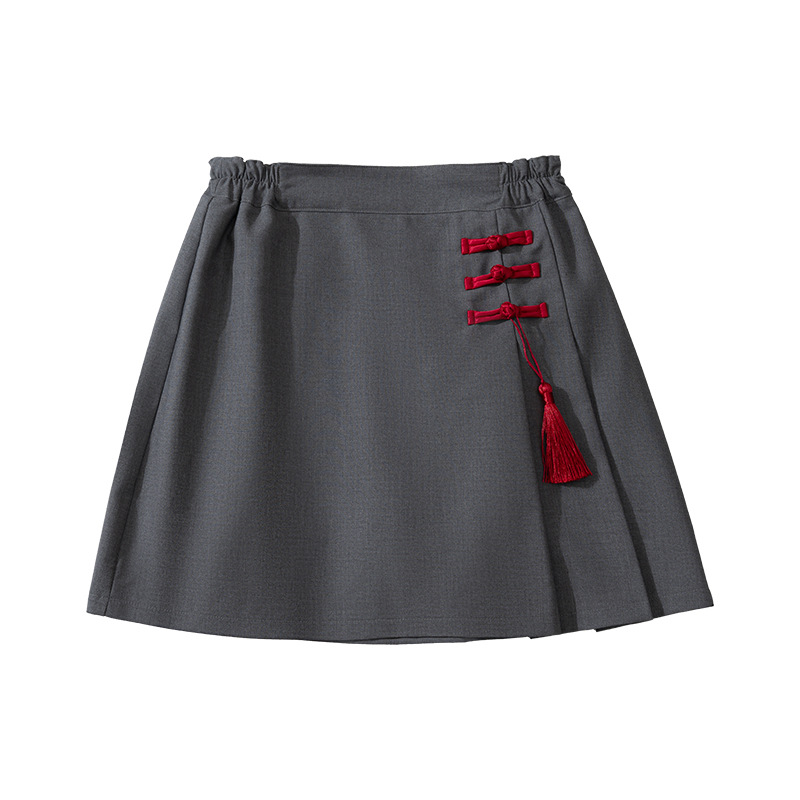 Dish -gray skirt
