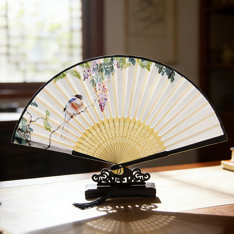 Ventilador plegable chino antiguo ventilador de seda de mujer ventilador plegable de estilo chino ventilador de mujer Hanbok bambú clásico pequeño ventilador danza