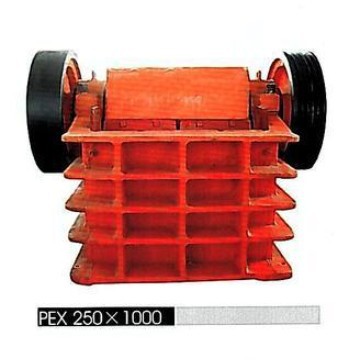 破碎机 鄂式破碎机 PE颚式破碎机 碎石机 破石机 石子破碎机