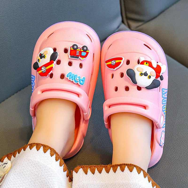 2024 verano EVA slip-on zapatillas para niños y niñas de dibujos animados infantil agujero zapatos zapatillas para niños