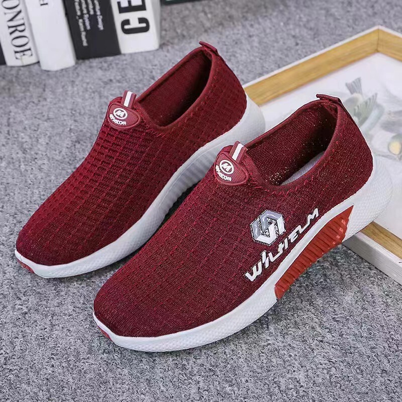 Spring and Autumn New Women's Shoes Fly-knit Shoes Casual Shoes Women's Single-layer Shoes Women's Running Shoes Travel Shoes sneaker Slip-on
