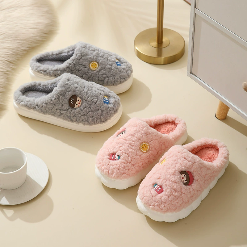 Мультяшные милые хлопковые тапочки женские осенние и зимние домашние утолщенные плюшевые пары тапочки мужские теплые толстые подошвы мягкие и нескользящие