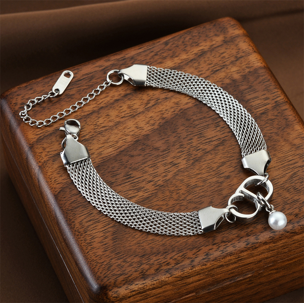 Joyas transfronterizas europeas y americanas Pulsera de acero de titanio de todo fósforo Versión coreana del temperamento bohemio Pulsera de acero de titanio que no se desvanece Joyería femenina