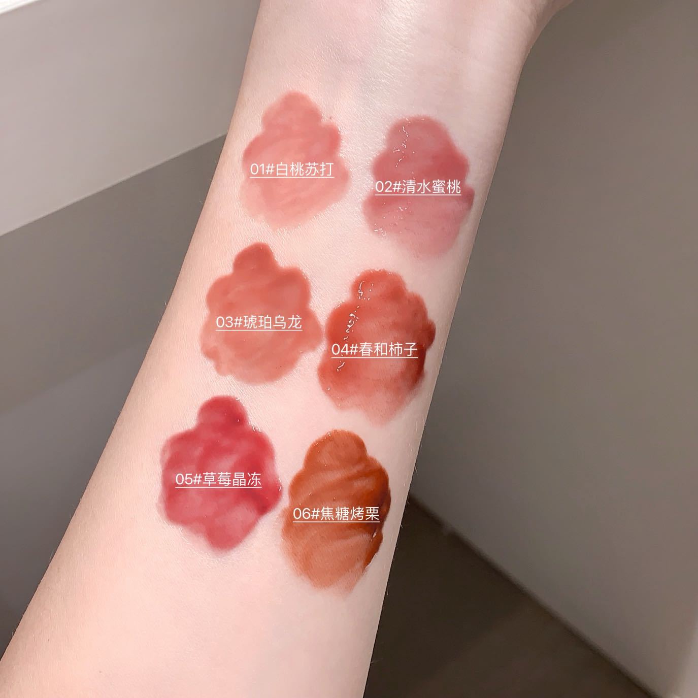 kakashow esmalte labial de color de bloqueo de enfoque espejo de agua no es fácil de tocar tazas de atmósfera coreana de otoño y invierno esmalte labial blanco image 5