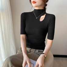 一件代发半高领中袖t恤女春秋冬新款中领镂空设计感五分袖打底衣