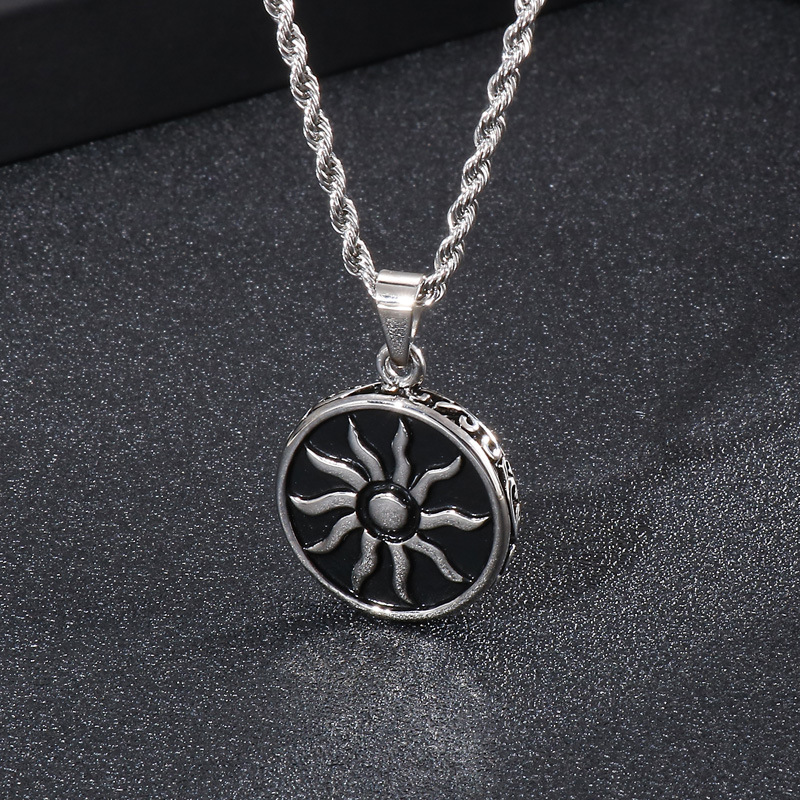 Fashionable retro golden pendant solar-powered stainless steel