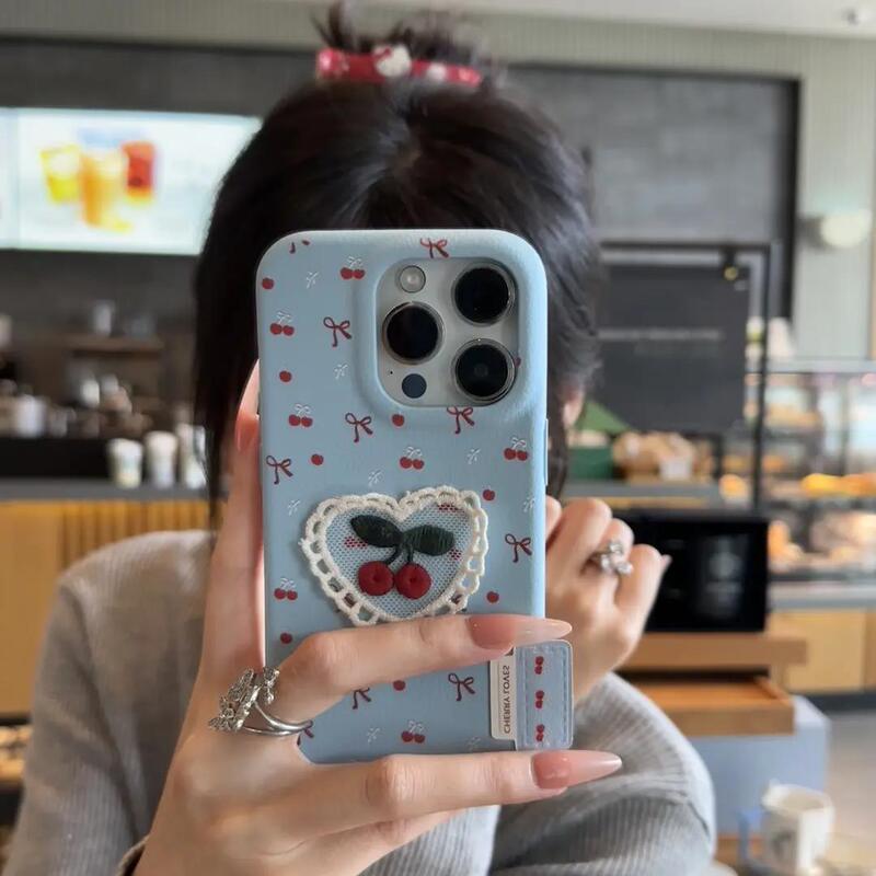 Suitable for Iphone17Promax Mobile Phone Case Apple 16/15 New 14/13 Mobile Phone Case Full Screen Cherry Doll