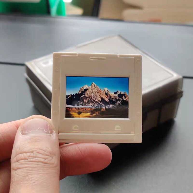 Wen Erwei 135100 Pieces 120 Piece Holder for 50 Pairs of Slides, Positive and Negative Film, White Frame Holder for 120 Film Wen Erwei 135100 Pieces 120 Piece Holder for 50 Pairs of Slides, Positive and Negative Film, White Frame Holder for 120 Film