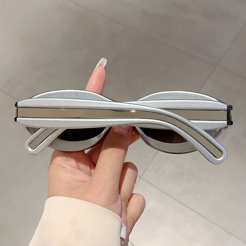 Lunettes de soleil œil de chat Y2K de mode rétro européenne et américaine, nouvelles lunettes de soleil de sport de plein air, de photographie de rue, fines et antireflets_voghion.com