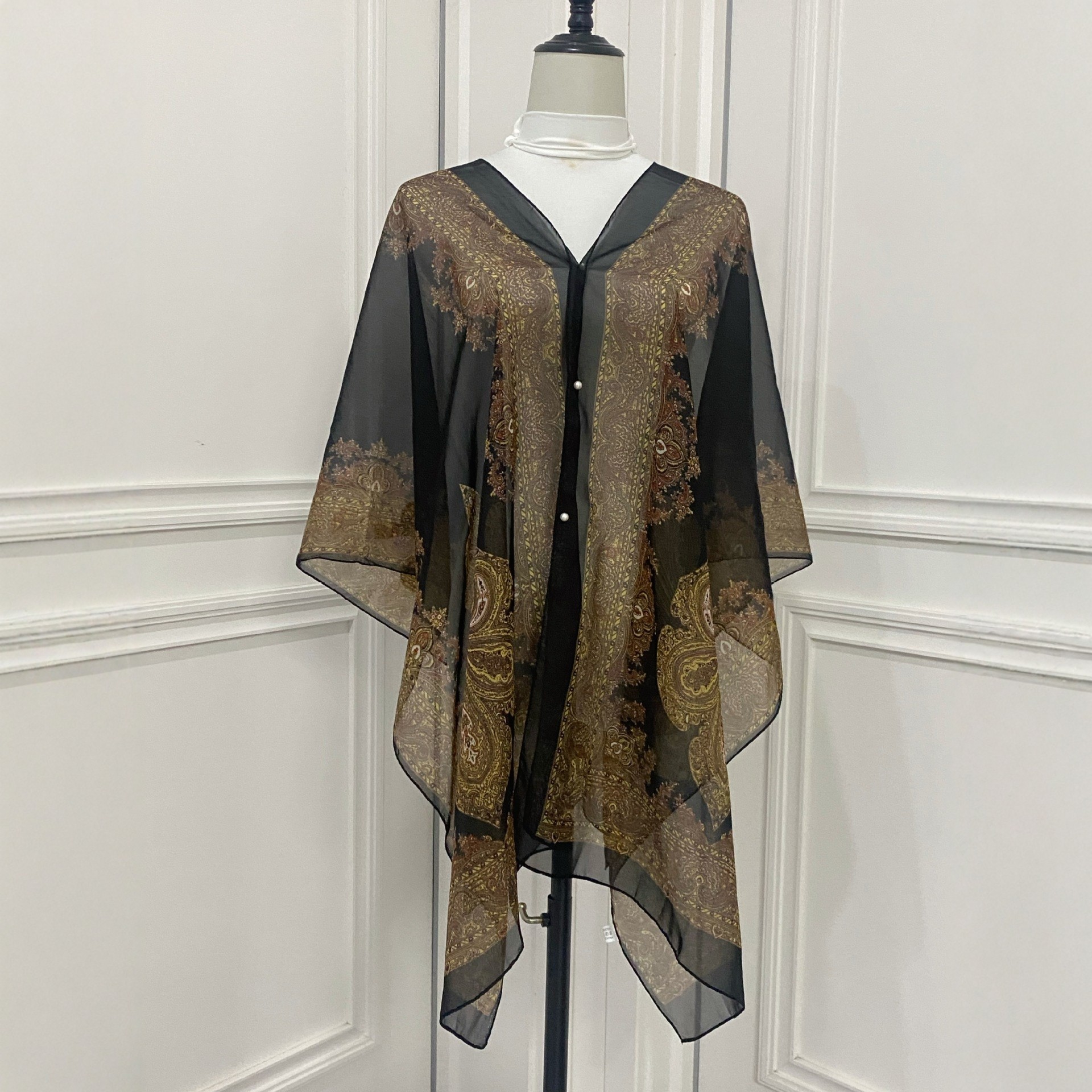 Summer Chiffon Sun Protection Shawl with Cashew Print, Sun Protection Sleeves, Long-Sleeved Thin Outer Shawl, Silk Scarf for Women Wholesale