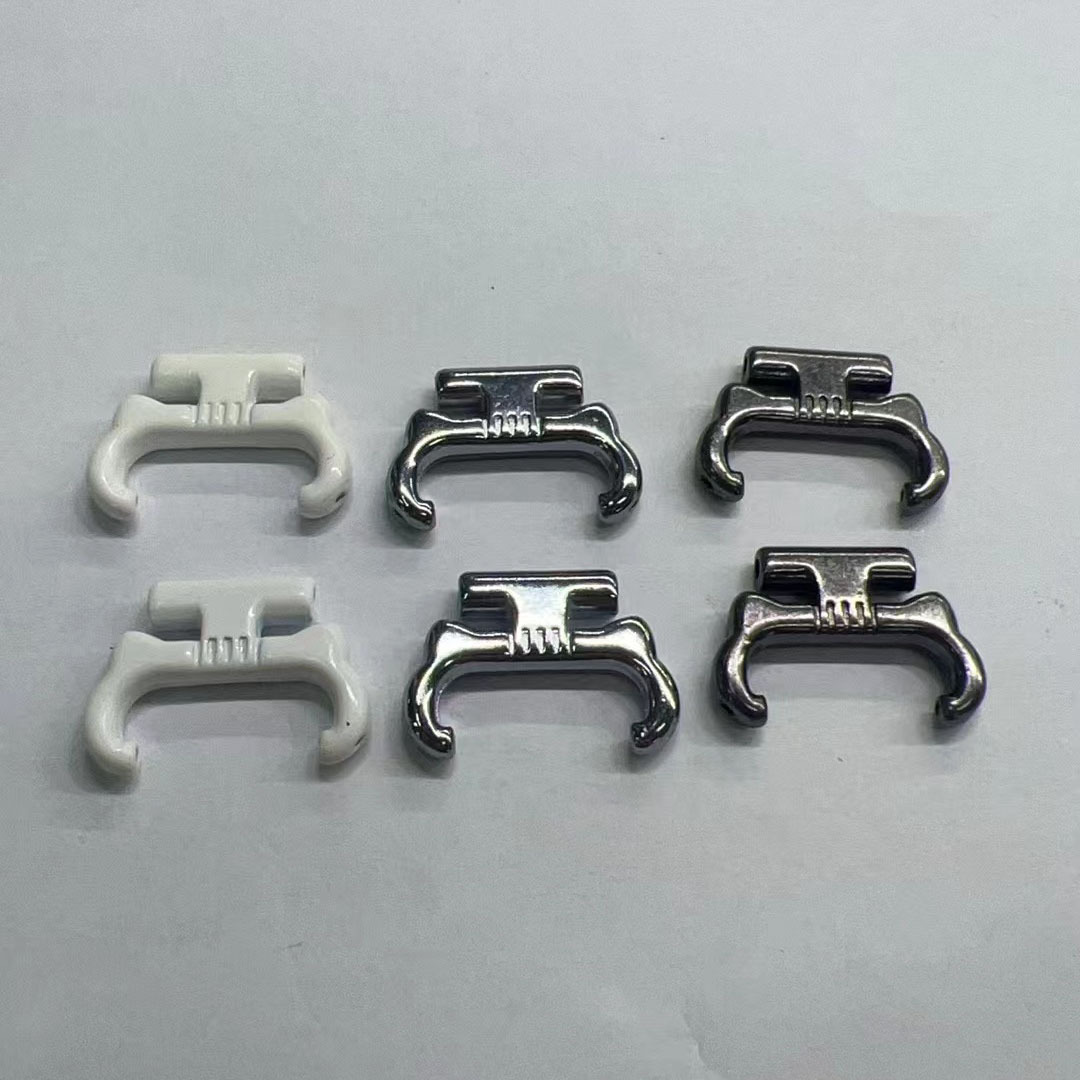 Suitable for Xiaomi Huawei Apple Watch Bracelet Strap Cat Ear Metal Connector 12/18mm Metal Head