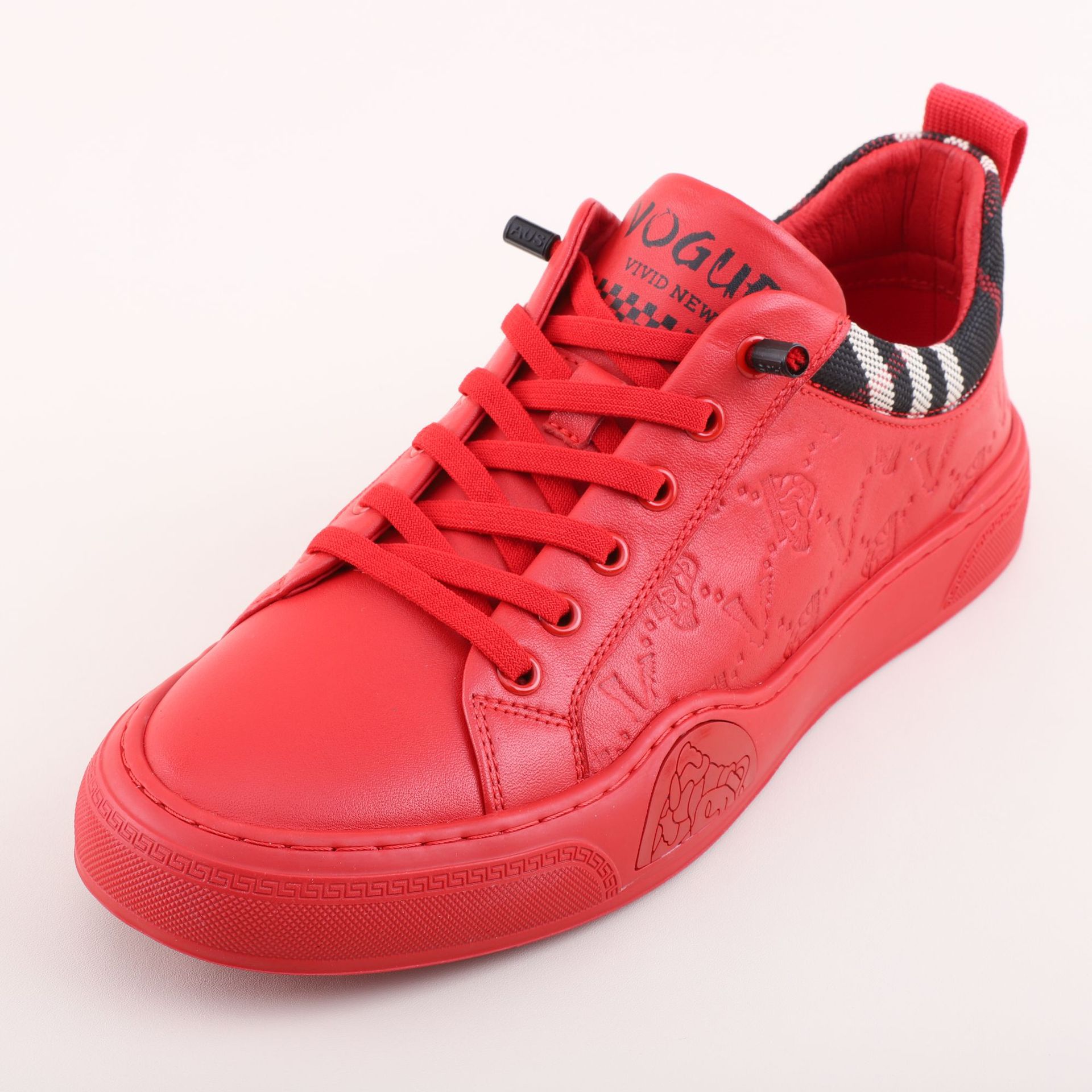 Autumn universal casual breathable sneakers