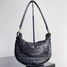 B�Ҹ߶˴����L���¿�С̖��Ƥ����Ů���μ������