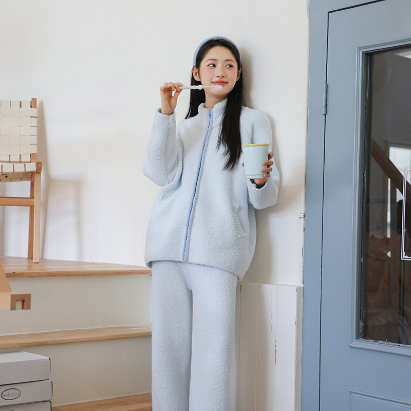 Sweet Pure Color Zipper Cardigan Thickeneded Fleece-Lined Warm Knitted Soft Pajamas for Women to Wear Outside Home Clothes in Autumn and Winter
