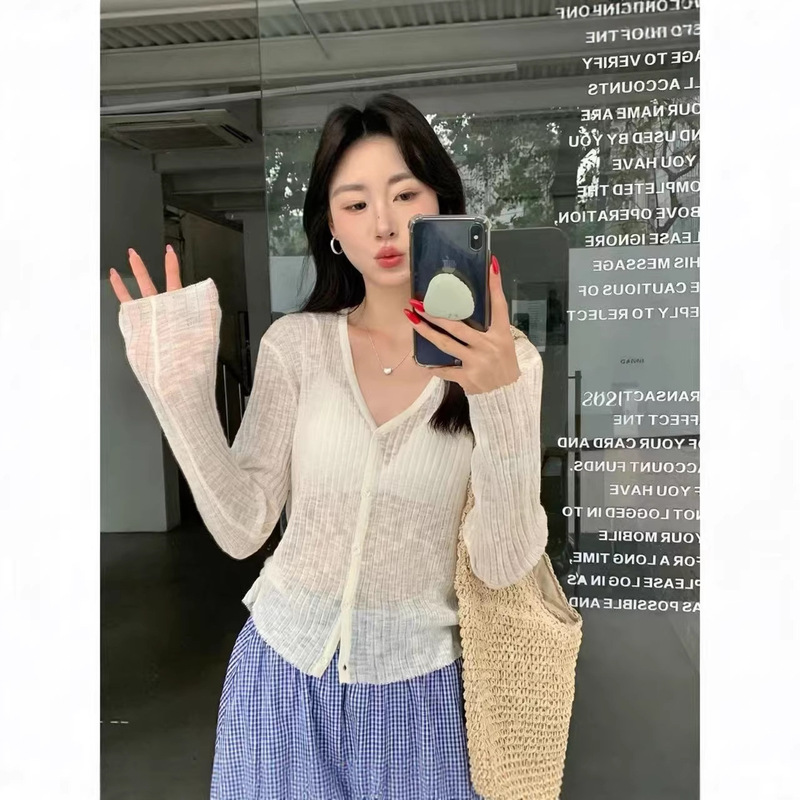 Light and Cool for Summer! 2026 Korean-Style Simple and Stylish V-Neck Single-Breasted Design Sun-Protective Bamboo Knit Sweater