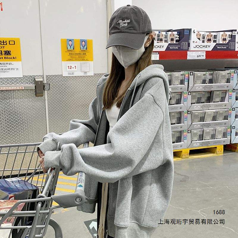 浅灰色韩版长袖纯色卫衣女春秋新款外套宽松休闲拉链开衫连帽上衣