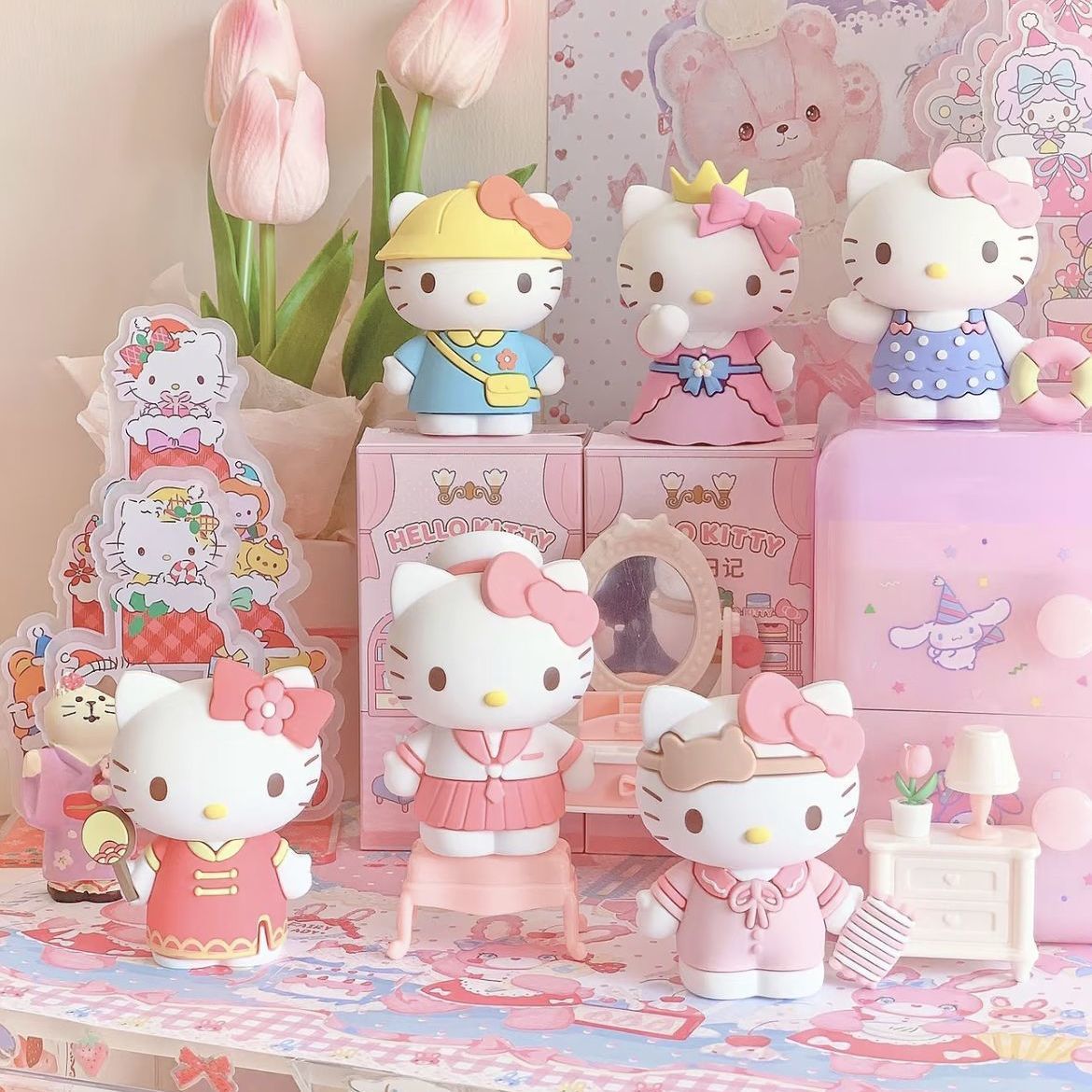 三丽鸥凯蒂猫换装日记盲盒Kitty猫手办可爱公仔桌面摆件玩偶礼物