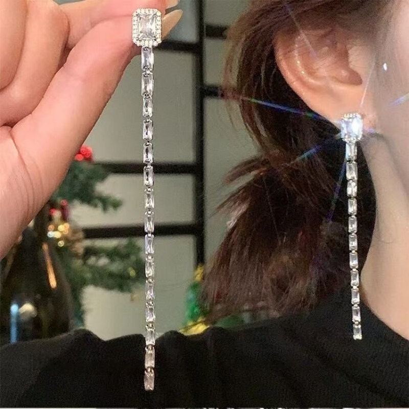 Let Me Shine Brightly Xu Yan's Same Style Earrings Long Tassel Earrings Dinner High-End Accessible Luxury Elegant Earrings Earrings