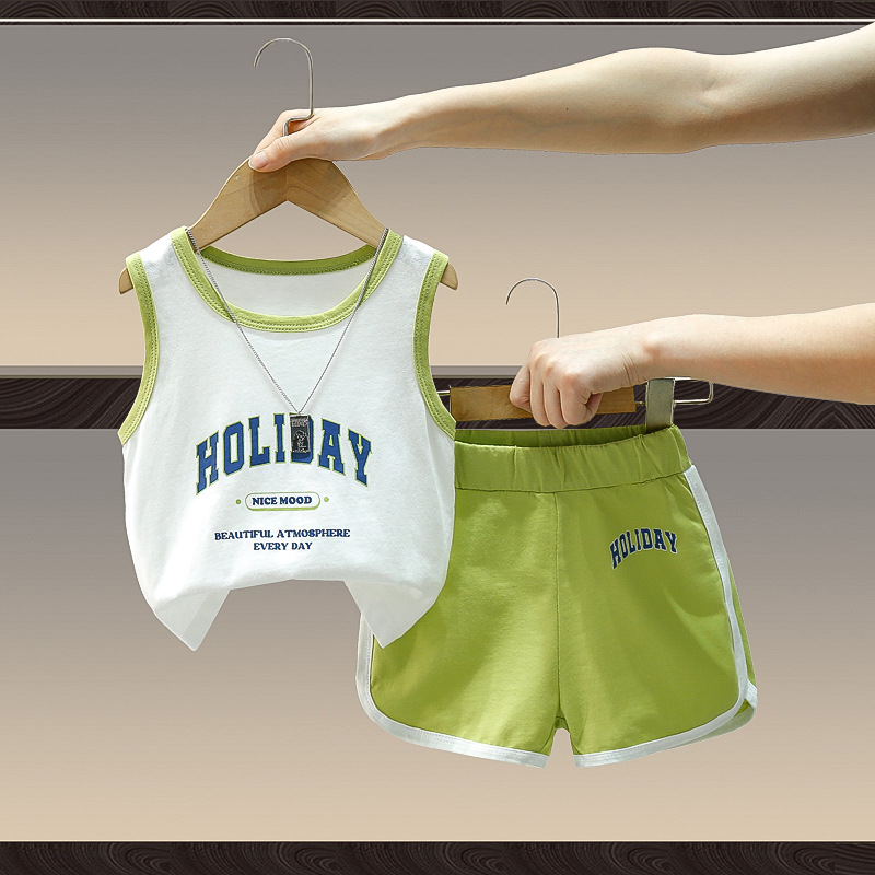 7828 traje de verano para niños nuevo estilo estilo occidental chaleco deportivo para bebés pantalones cortos ropa sin mangas de verano para bebés y niños delgada