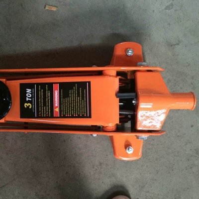 dynamic load 2.8T, static – Car jack