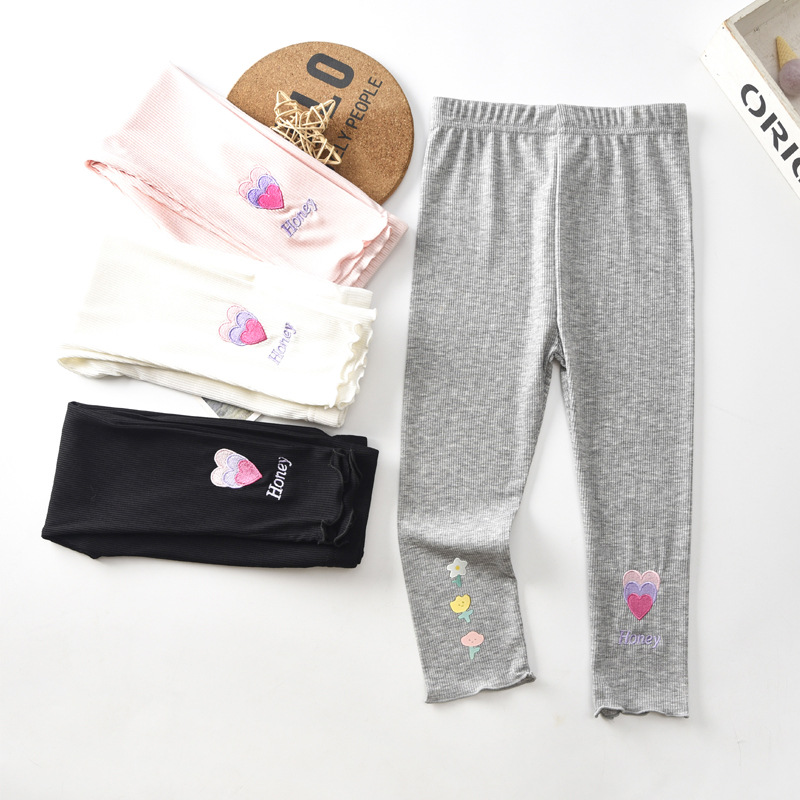 Summer girls' leggings, thin, suitable for wearing alone or as an inner layer, printed or embroidered, high elasticity, sizes 130-170, capri pants