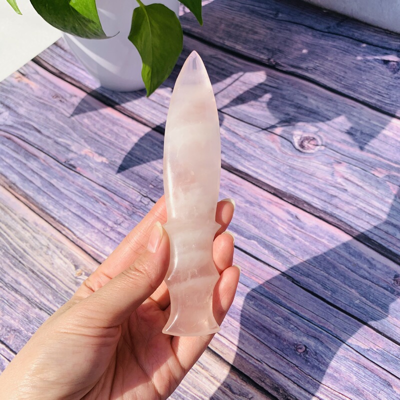热销 天然水晶多种材质水晶匕首摆件 家居办公装饰供应 图 8