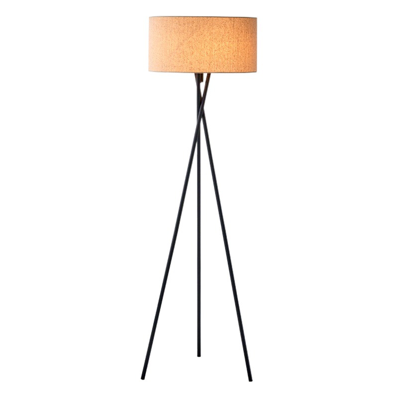 Lámpara de piso I simple nórdico LED sala de estar dormitorio vertical lámpara de noche esquina piso lámpara de mesa sofá lámpara de techo