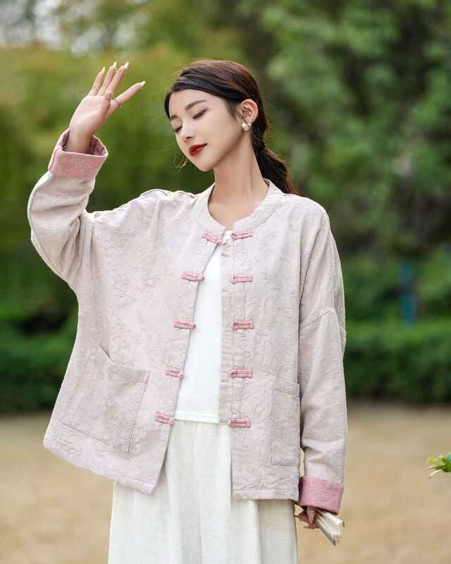 2025秋款纯色棉麻提花中式大码开衫立领盘扣长袖女士文艺外套粉色|undefined