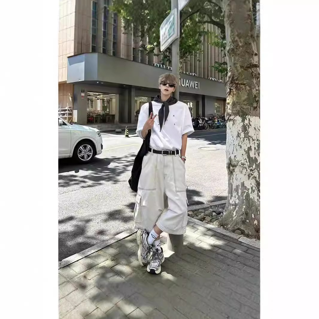 Cabbage coke White Large Flap Pocket Pants Lumberjack Shorts Men's Summer American Paratrooper Pants Wide Leg Cropped Pants Trendy