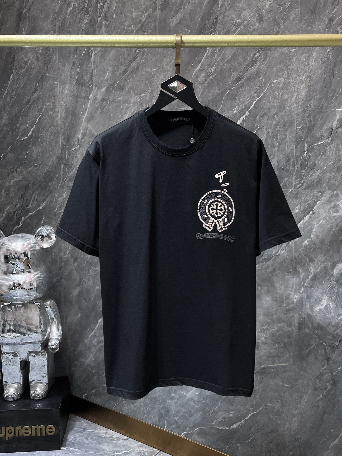 8220 black