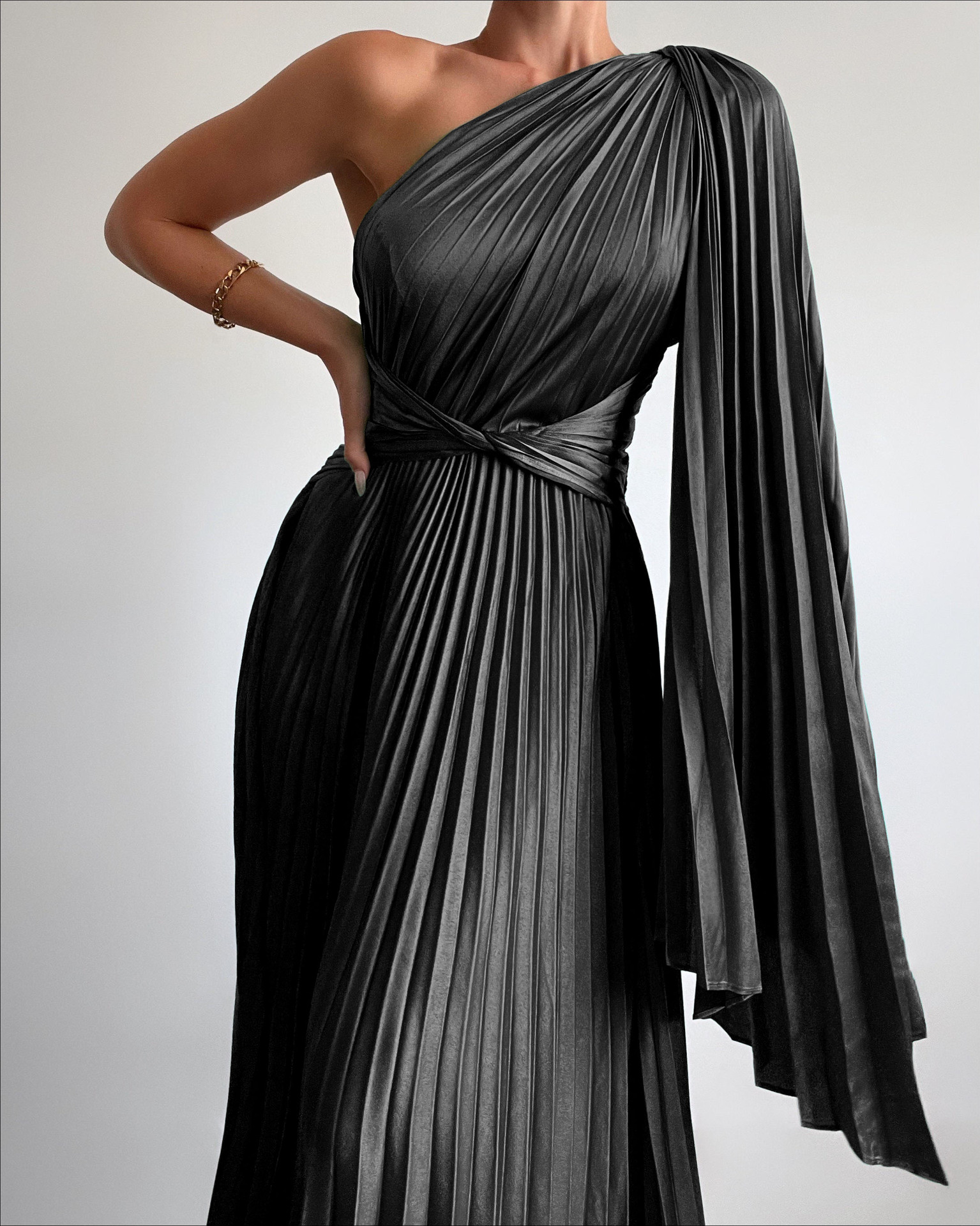 Women's A-line Skirt Elegant Off Shoulder Pleated Sleeveless Stripe Solid Color Maxi Long Dress Daily display picture 4
