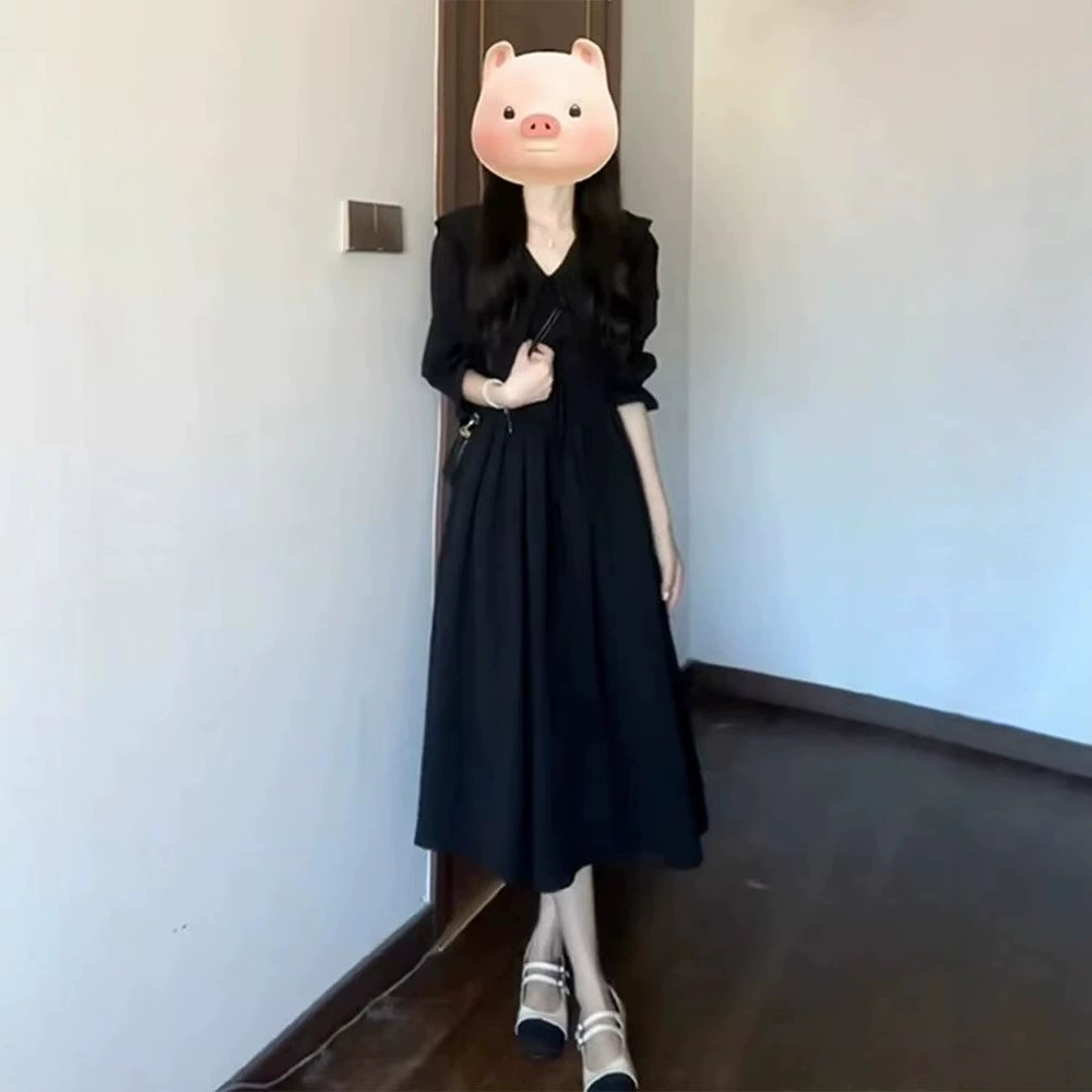 Хепберн стиль черный с длинным рукавом с v-образным вырезом платье с длинными рукавами для детей летом весна 2025 новый высокий темперамент длинное платье