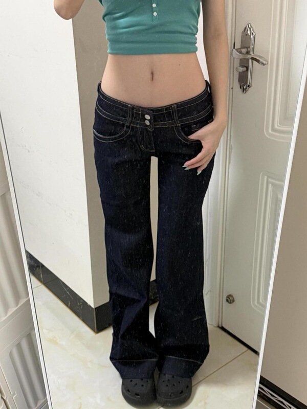 American retro style plus-size washed double-button jeans for women, low-waisted, straight cut, slimming, with a nice drape, trendy long pants American retro style plus-size washed double-button jeans for women, low-waisted, straight cut, slimming, with a nice drape, trendy long pants